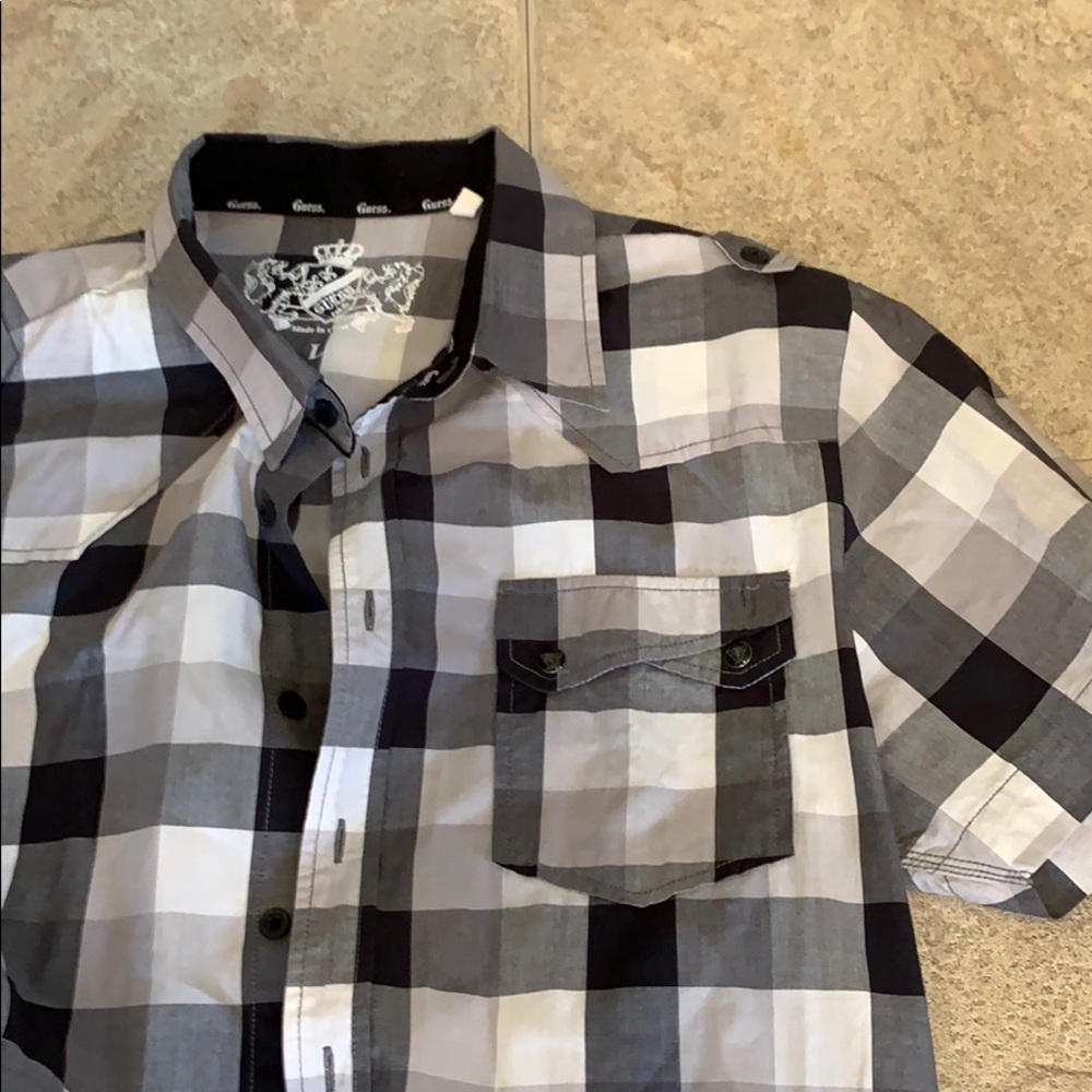Guess short sleeve button down shirt